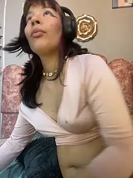 دردشة Ameliiiee الجنسية المباشرة