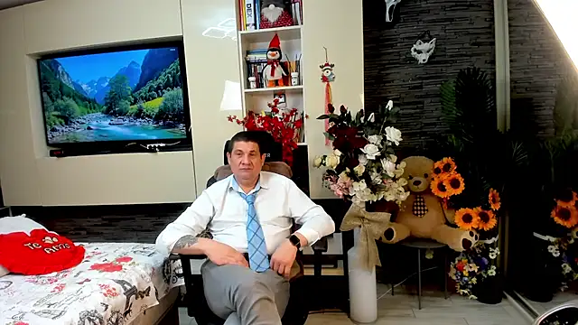 SpartacusDaddy48 Webcam show