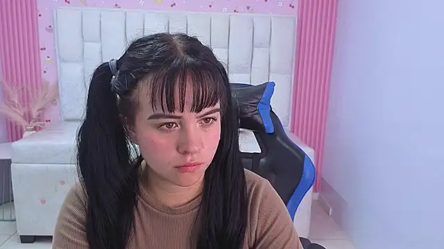 sarita_09_s' Live XXX Chat
