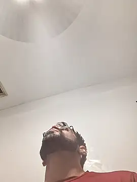 Zander823's Live XXX Chat