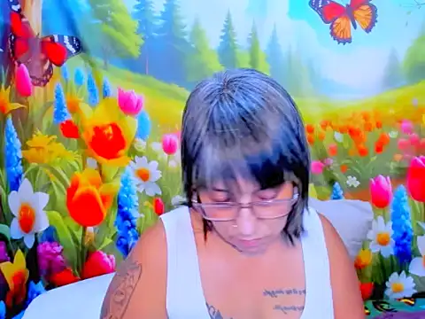 indianroxy élő XXX-chatje