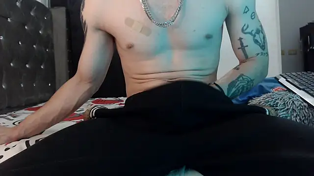 Perseus___BWC Adlı Modelin Canlı XXX Sohbeti