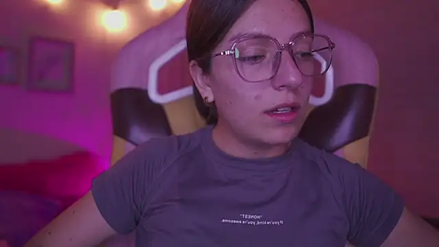 milly_kennerのライブXXXチャット