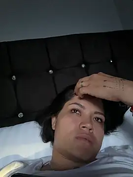scarlet-kennedy98 élő XXX-chatje