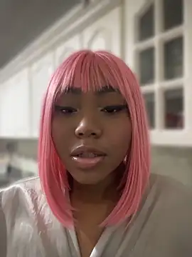 AngelaRoberts Chat XXX in diretta