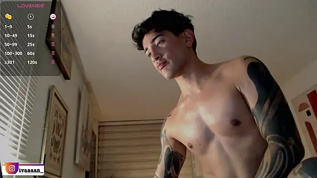 Show modela ivaaaan_ na web-kameri
