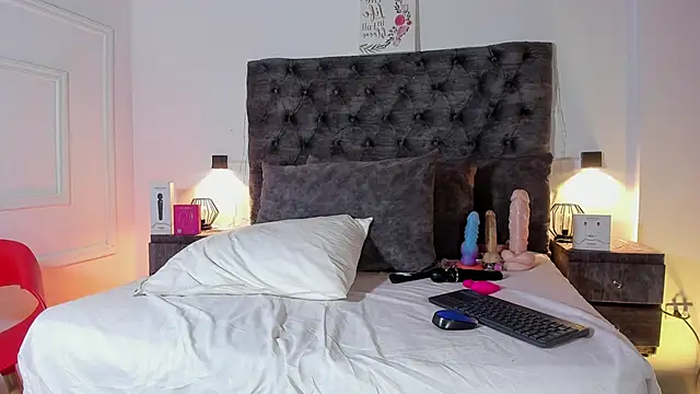 samara_warren7's Live Chat Room