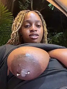 darle_volant Chat XXX in diretta