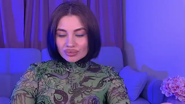 Chat XXX en directo de AdrianaToress