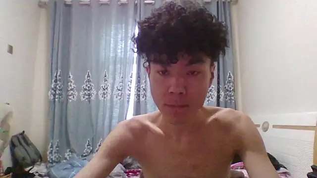 -AKA-peace webcam show