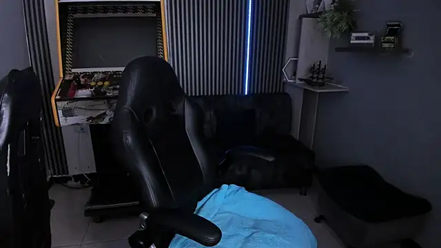 Вебкам-шоу liam_jett