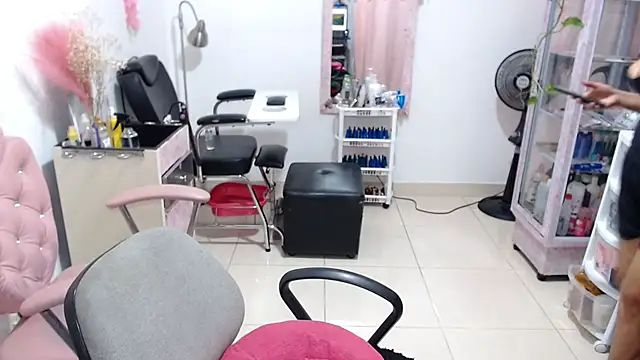 Chat XXX en directo de titsbiglovers