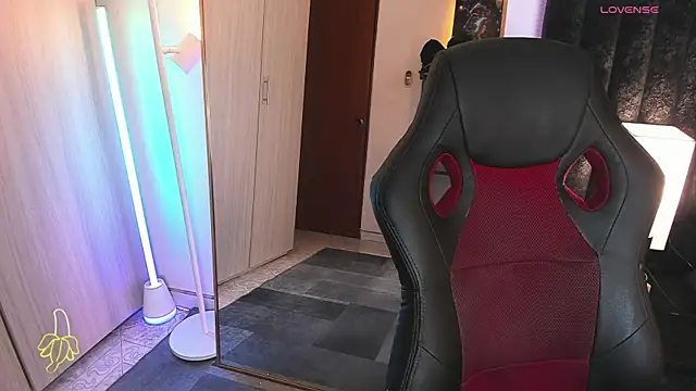 ItsMeEros' Webcam Show