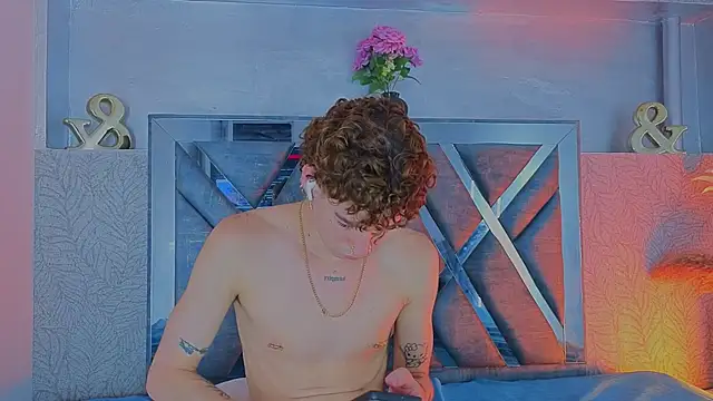 nova_salvatore – Naživo XXX chat