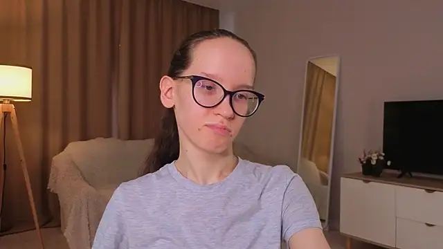 Онлайн чат XXX BettyBrowni