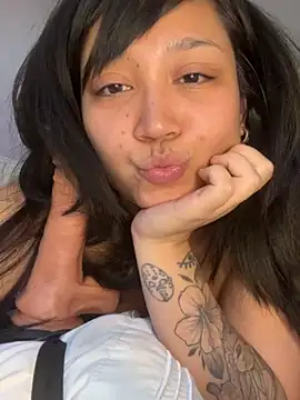 Pokazy przed kamerką – babygirlesme