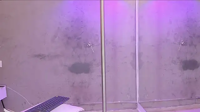 Živý XXX chat zam_noir