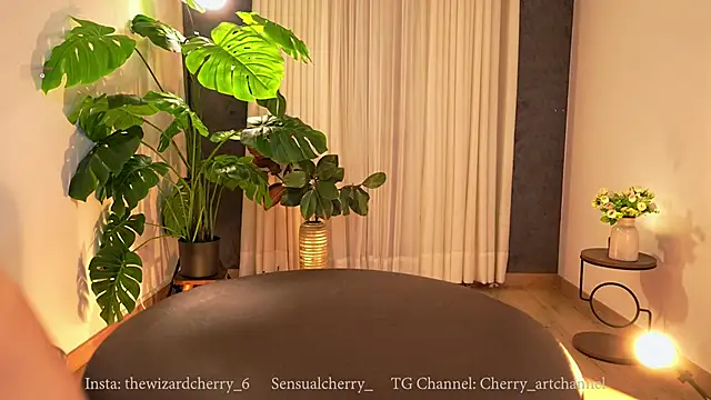 Živý XXX chat sensualcherry_
