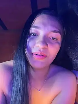 Chat +18 de Hhannachiki ao vivo