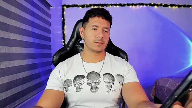แชท XXX สดของ ransoj