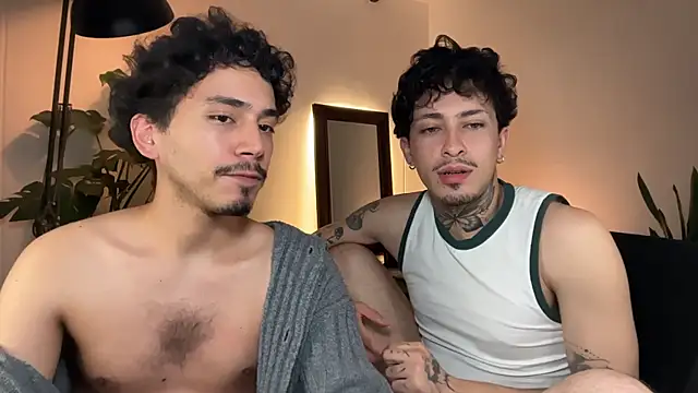 Czat XXX na żywo – Noah_and_Steven
