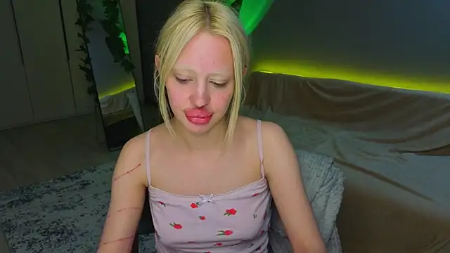 Luna_Beverly Obrolan Langsung XXX