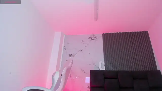 Chloemuaak Show in webcam