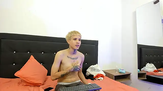 Ale_cuzz Webcam Show