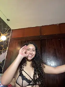 Chat XXX ao vivo de Dalgom-i