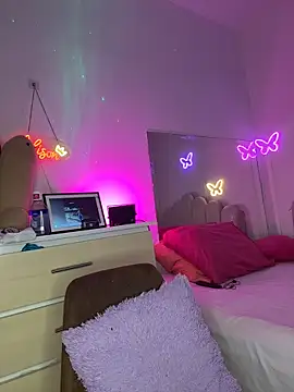 AlisonHoot69's Live XXX Chat