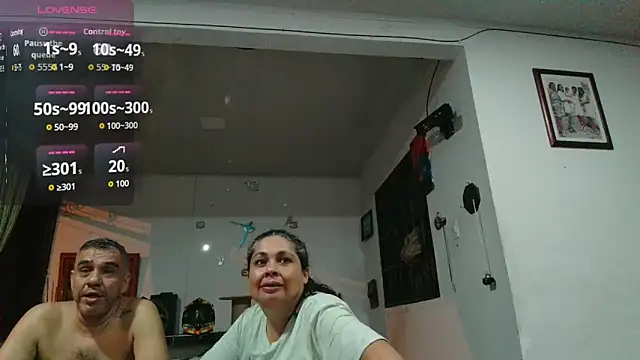 Chat +18 de agatha_jacob ao vivo