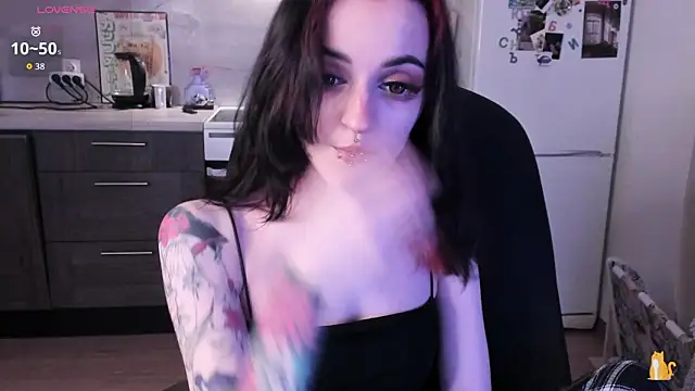 Chatroom XXX en direct de miura_moon