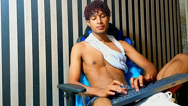 Alex_Bloom Live XXX Chat