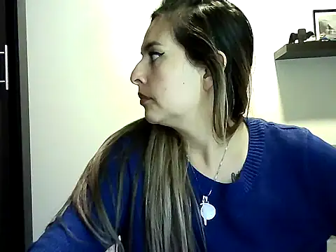 Valery__Rouse_ Adlı Modelin Canlı XXX Sohbeti