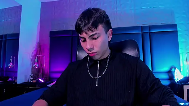 Show de EthanSantori na webcam