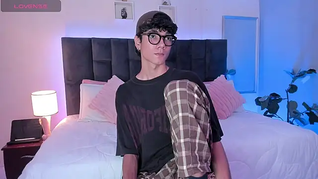 Phillicious__ 라이브 XXX 채팅