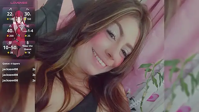 Rosario_96 Adlı Modelin Canlı XXX Sohbeti