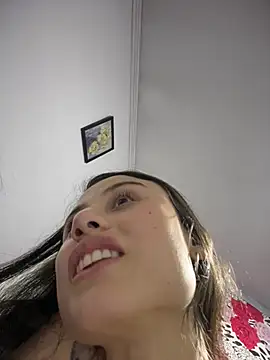 Chat +18 de Ariaferrer ao vivo