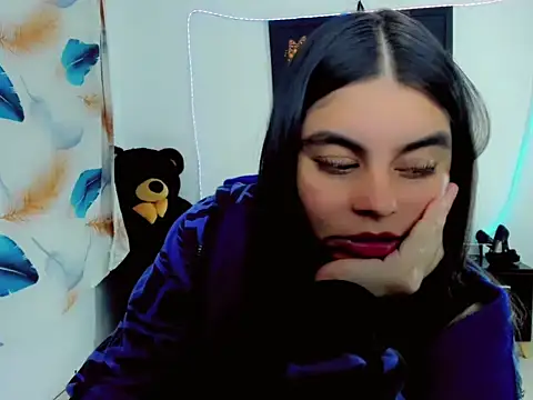 Maddi_ivanova2026 在線直播表演