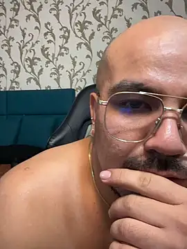 عرض كام Dante_Goldt