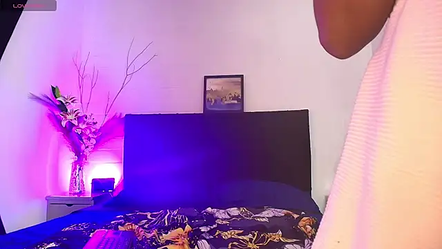 Chat XXX ao vivo de CamiilaReyes