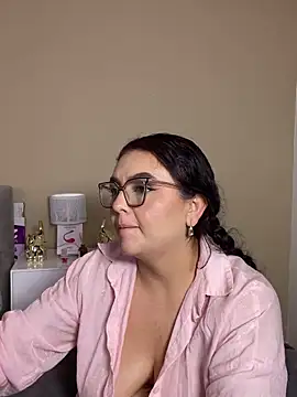 AlmaraRouge's Live XXX Chat
