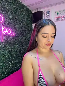 Sara_fun's Webcam Show