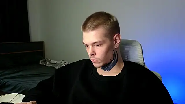 DENIS_HERE – Naživo XXX chat