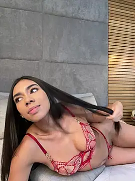 EllaSanz_ Chat XXX in diretta