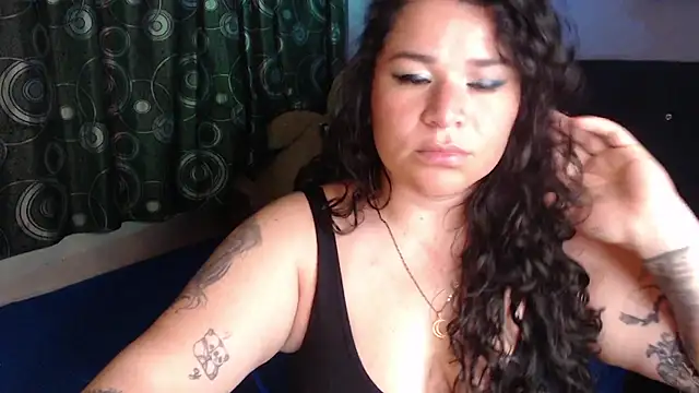 ANGELIQUE_KLANE Chat XXX live