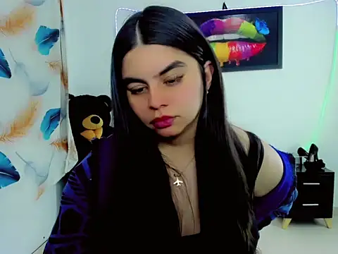 Show de Maddi_ivanova2026 na webcam