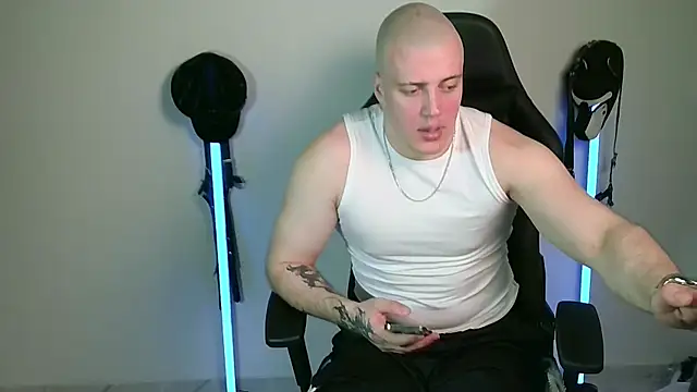 Bigbaald: απευθείας συνομιλία ΧΧΧ