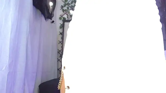 Astrid_Porno – Kamerová šou