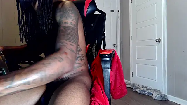 Chat XXX en directo de TattedRasta2x0